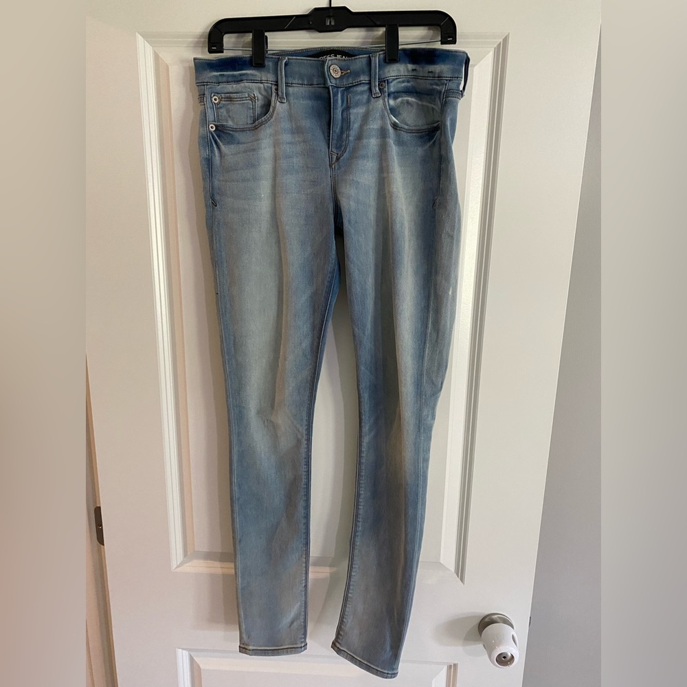Skinny jeans